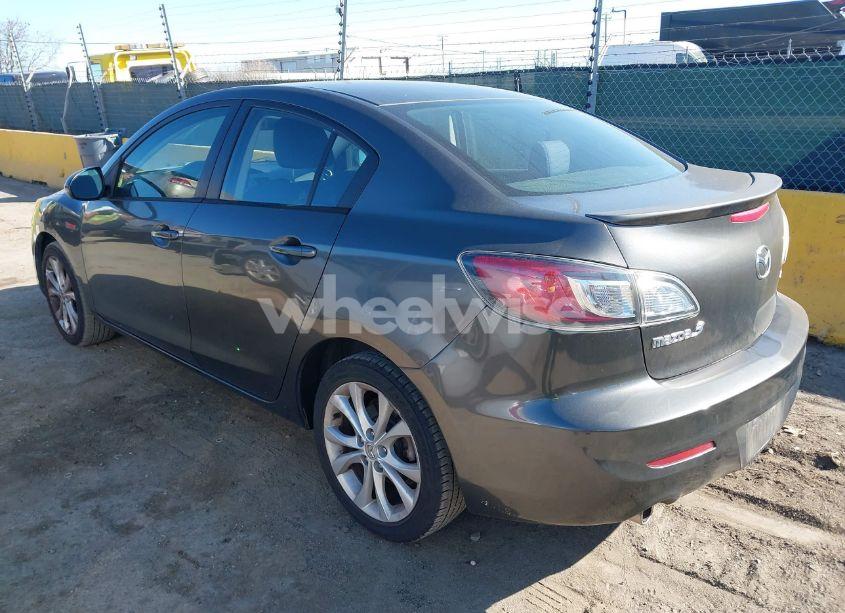 Photo 3 of 2010 Mazda Mazda3 S SPORT (VIN JM1BL1S69A1252039)