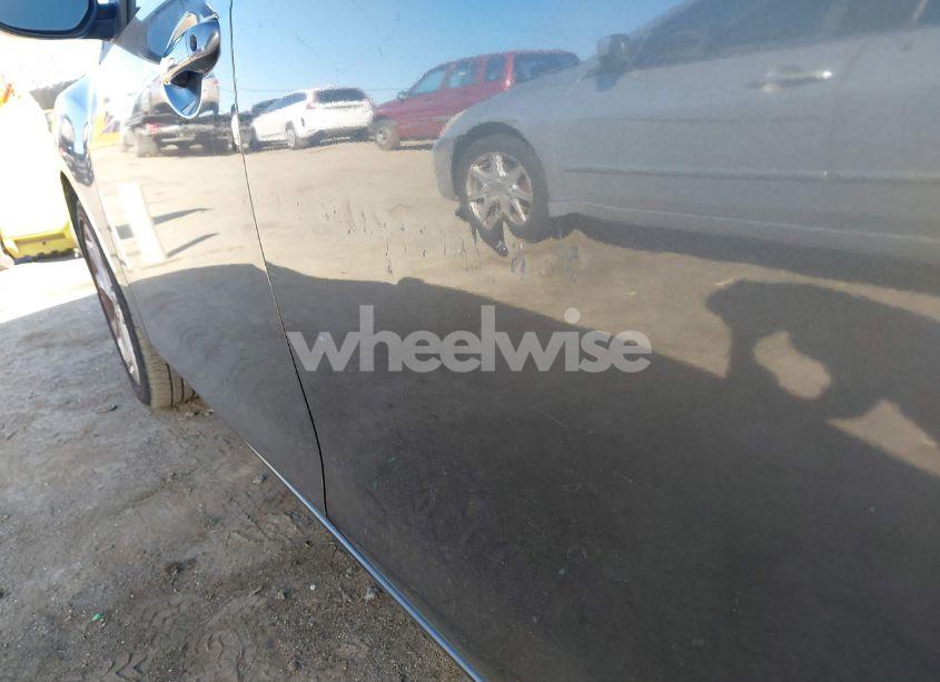 Photo 6 of 2010 Mazda Mazda3 S SPORT (VIN JM1BL1S69A1252039)