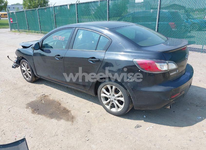 Photo 3 of 2010 Mazda Mazda3 S SPORT (VIN JM1BL1S6XA1266595)