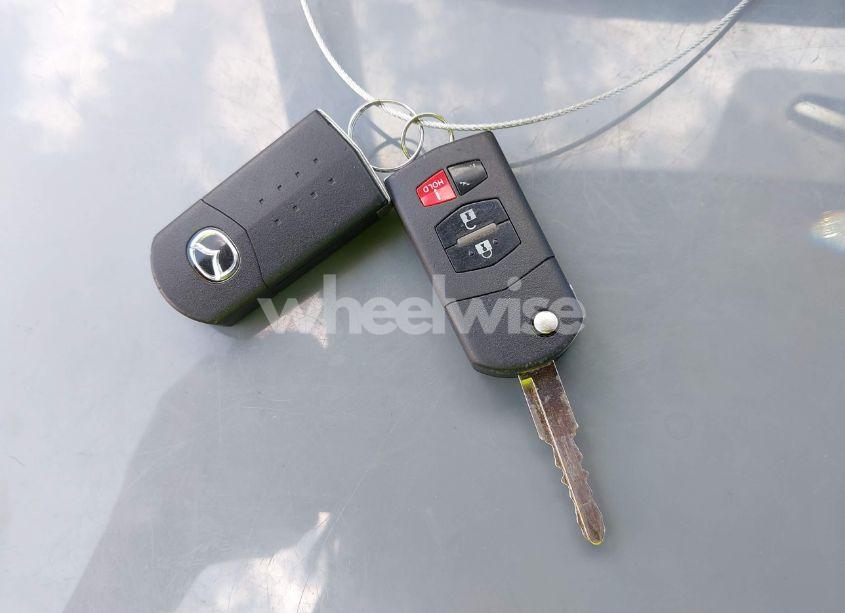 Photo 11 of 2010 Mazda Mazda3 I TOURING (VIN JM1BL1SF0A1131271)