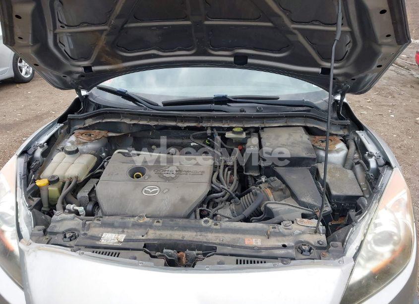 Photo 10 of 2010 Mazda Mazda3 I TOURING (VIN JM1BL1SF0A1199165)