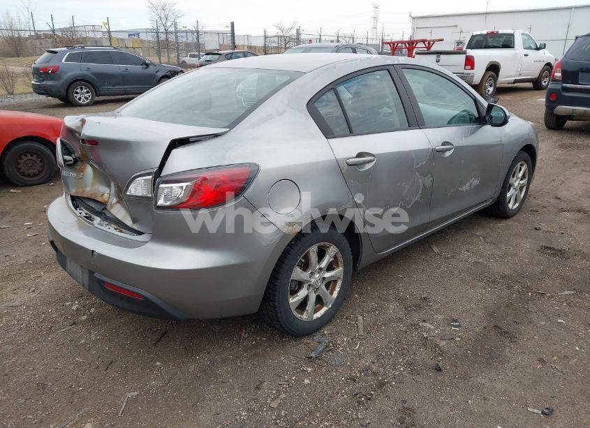 Photo 4 of 2010 Mazda Mazda3 I TOURING (VIN JM1BL1SF0A1199165)