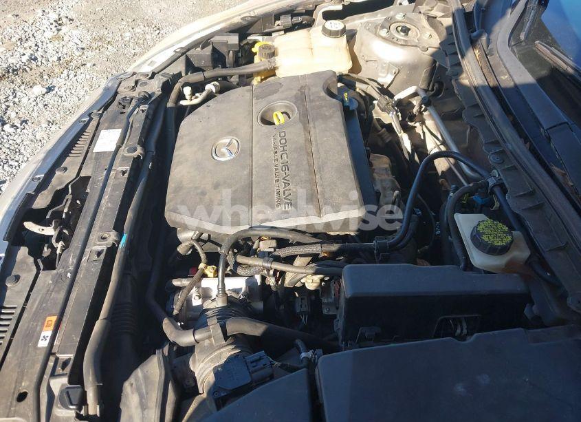 Photo 10 of 2010 Mazda Mazda3 I TOURING (VIN JM1BL1SF0A1213338)