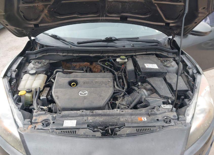 Photo 10 of 2010 Mazda Mazda3 I TOURING (VIN JM1BL1SF0A1236425)