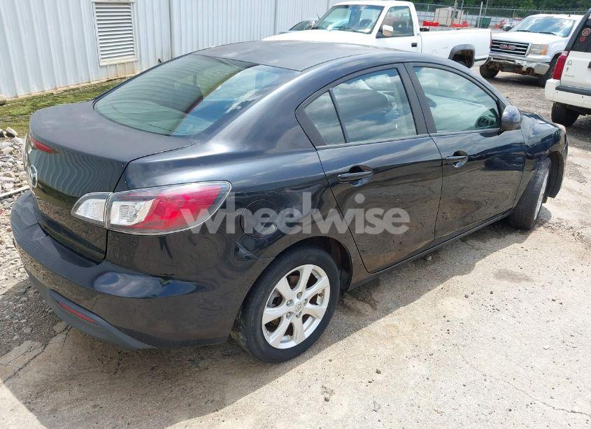 Photo 4 of 2010 Mazda Mazda3 I TOURING (VIN JM1BL1SF0A1256173)