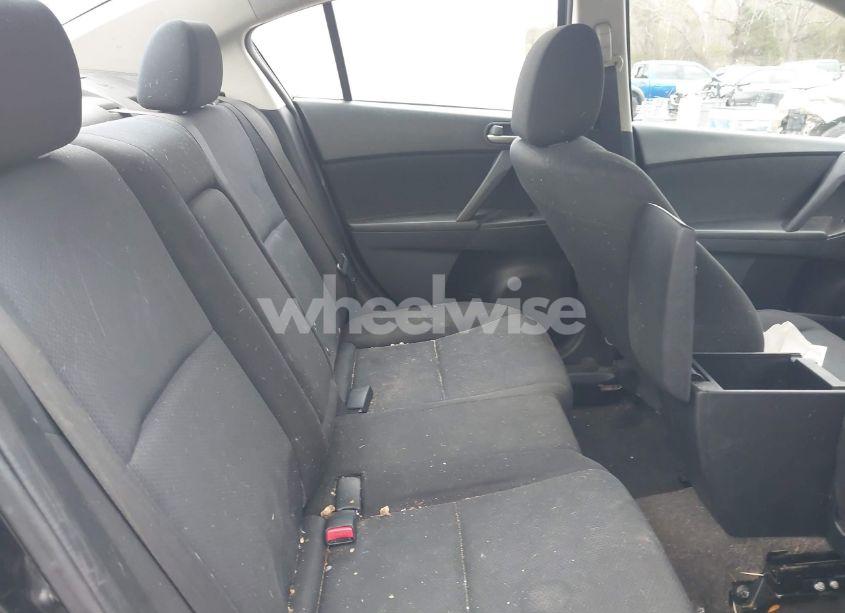 Photo 8 of 2010 Mazda Mazda3 (VIN JM1BL1SF0A1321328)