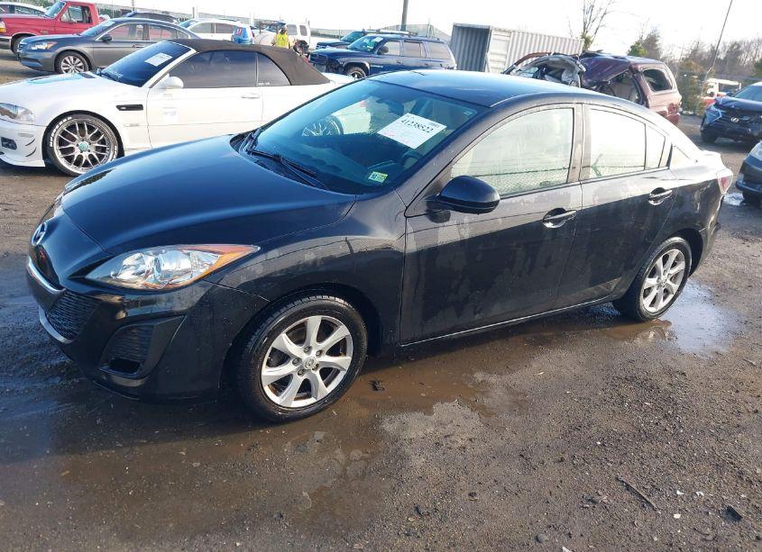 Photo 14 of 2010 Mazda Mazda3 I TOURING (VIN JM1BL1SF1A1121123)
