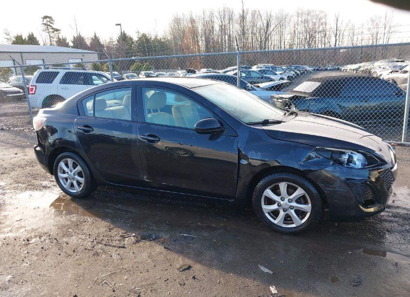 Photo 6 of 2010 Mazda Mazda3 I TOURING (VIN JM1BL1SF1A1121123)