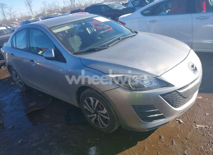 2010 Mazda Mazda3 (VIN JM1BL1SF1A1122711) main photo