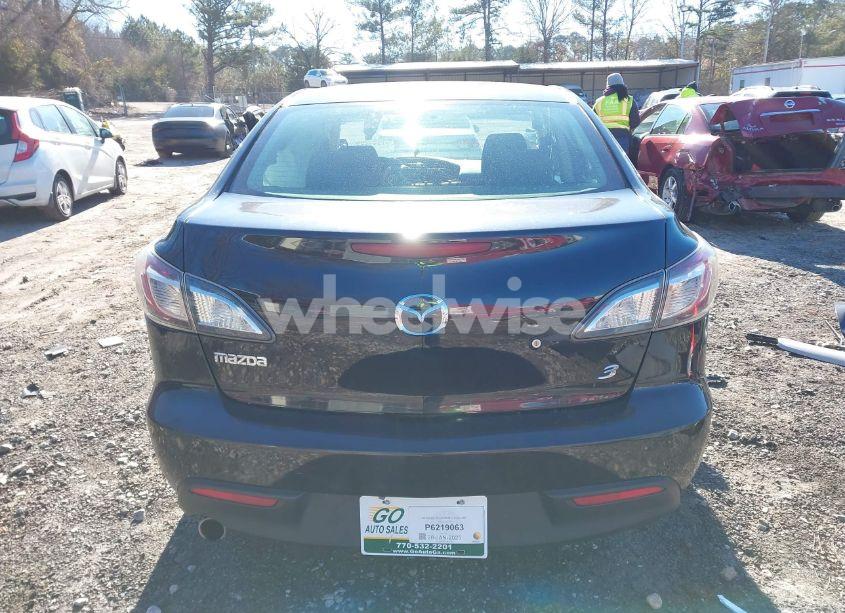 Photo 16 of 2010 Mazda Mazda3 (VIN JM1BL1SF1A1175120)