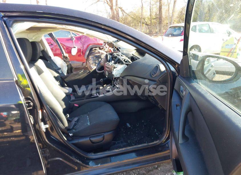 Photo 5 of 2010 Mazda Mazda3 (VIN JM1BL1SF1A1175120)