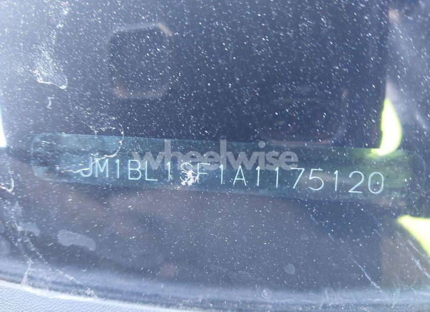 Photo 9 of 2010 Mazda Mazda3 (VIN JM1BL1SF1A1175120)