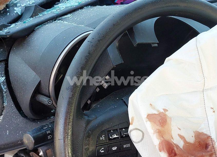 Photo 7 of 2010 Mazda Mazda3 I TOURING (VIN JM1BL1SF1A1186330)