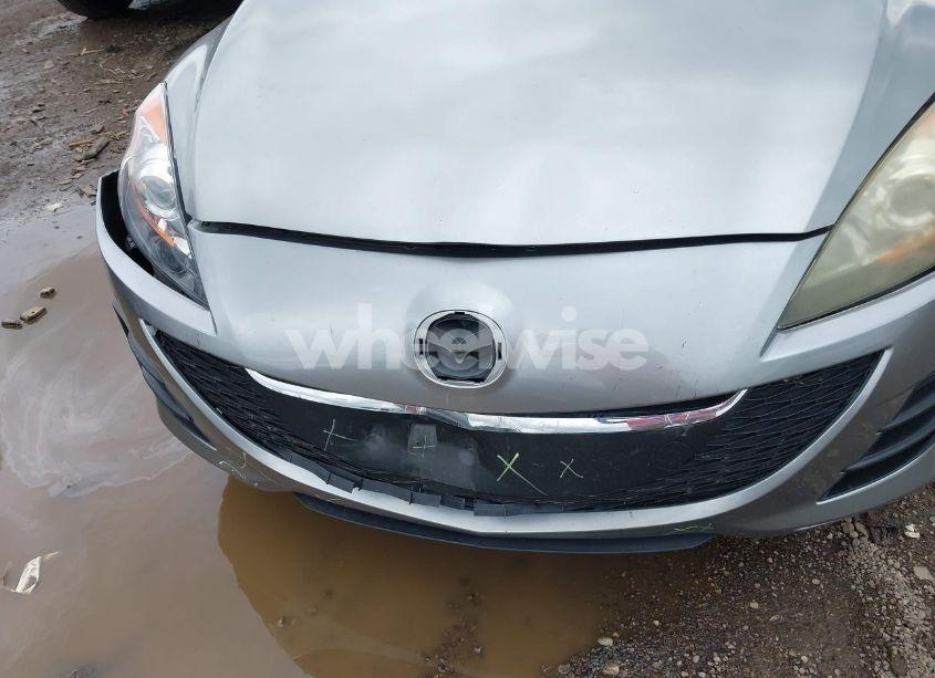 Photo 6 of 2010 Mazda Mazda3 I SPORT (VIN JM1BL1SF1A1186599)