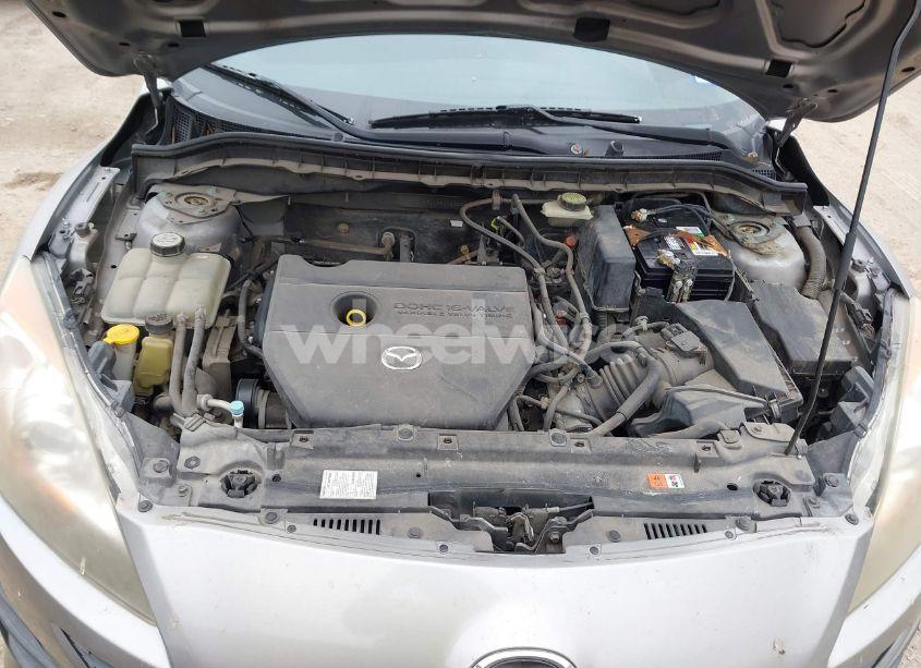 Photo 10 of 2010 Mazda Mazda3 I TOURING (VIN JM1BL1SF1A1216166)