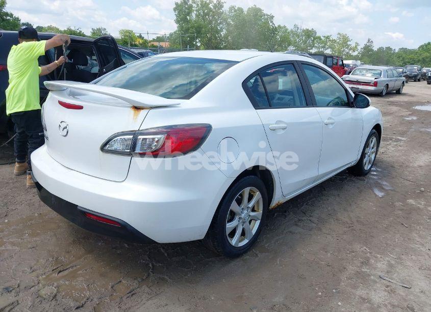 Photo 4 of 2010 Mazda Mazda3 I TOURING (VIN JM1BL1SF1A1222100)