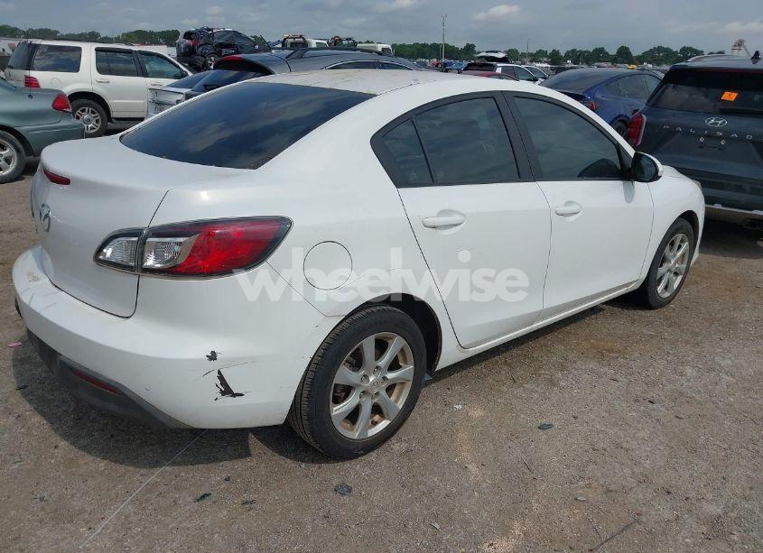 Photo 4 of 2010 Mazda Mazda3 I TOURING (VIN JM1BL1SF1A1227989)