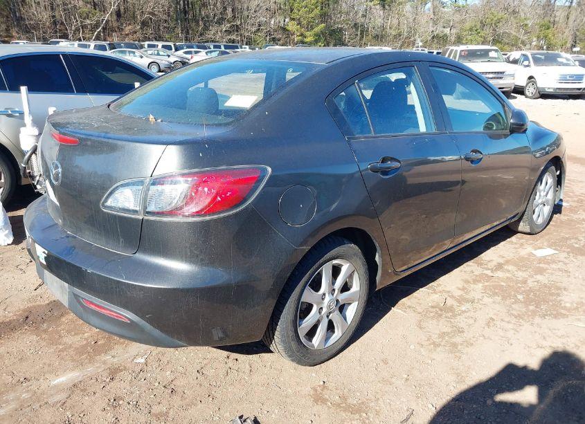 Photo 4 of 2010 Mazda Mazda3 I TOURING (VIN JM1BL1SF1A1268185)