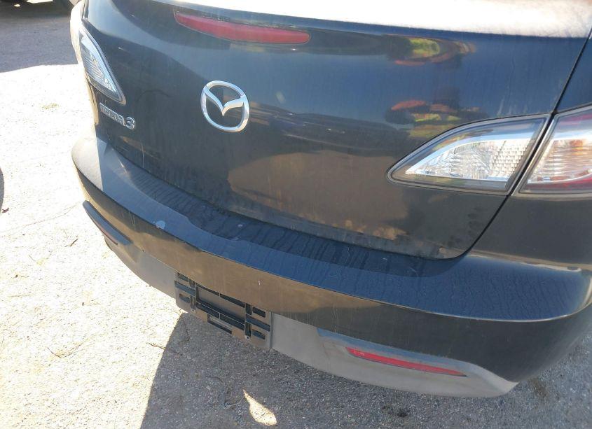 Photo 12 of 2010 Mazda Mazda3 I TOURING (VIN JM1BL1SF1A1340647)