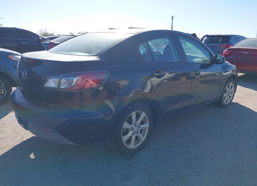 Photo 4 of 2010 Mazda Mazda3 I TOURING (VIN JM1BL1SF1A1340647)