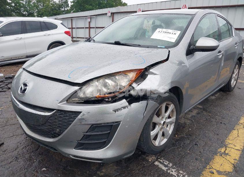 Photo 6 of 2010 Mazda Mazda3 I TOURING (VIN JM1BL1SF2A1131594)