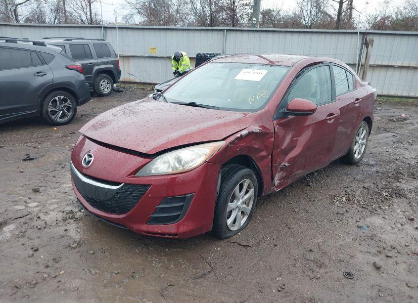 Photo 2 of 2010 Mazda Mazda3 I TOURING (VIN JM1BL1SF2A1160982)