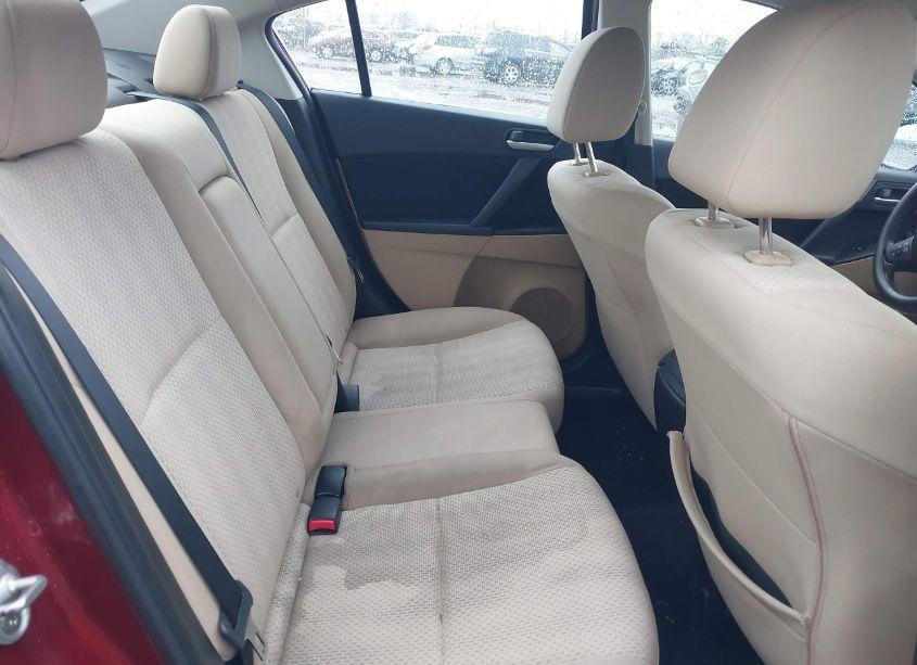 Photo 8 of 2010 Mazda Mazda3 I TOURING (VIN JM1BL1SF2A1160982)