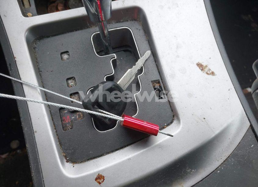 Photo 11 of 2010 Mazda Mazda3 I SPORT (VIN JM1BL1SF2A1200803)