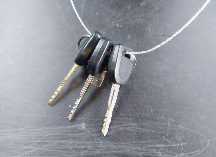 Photo 11 of 2010 Mazda Mazda3 I SPORT (VIN JM1BL1SF2A1279020)