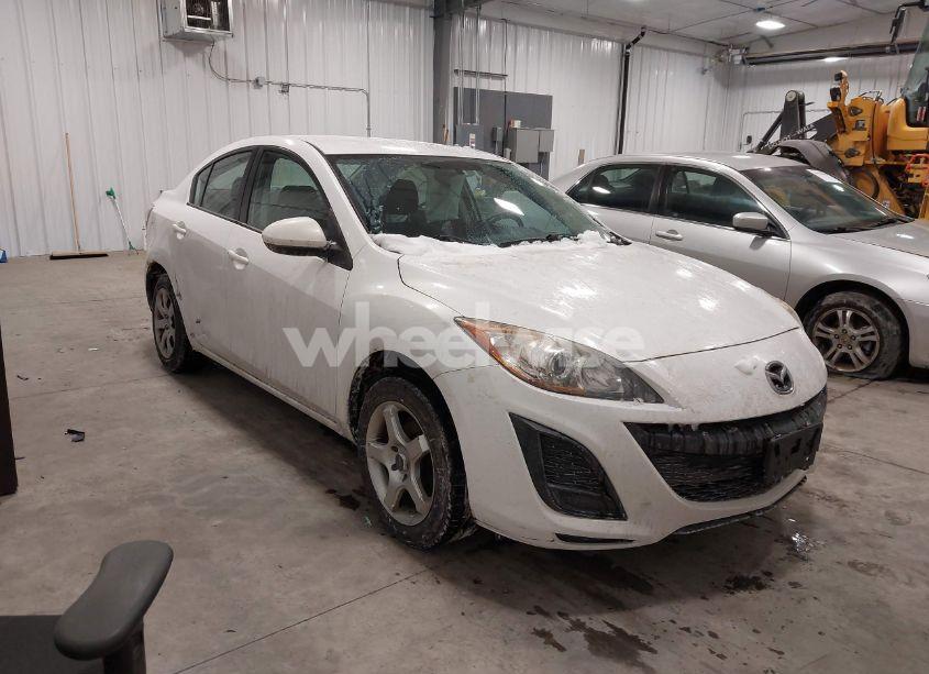 Photo 13 of 2010 Mazda Mazda3 I SPORT (VIN JM1BL1SF2A1298490)