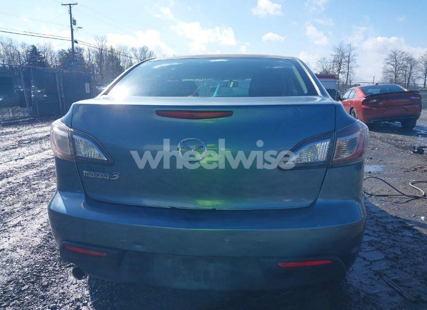 Photo 17 of 2010 Mazda Mazda3 I TOURING (VIN JM1BL1SF2A1332167)