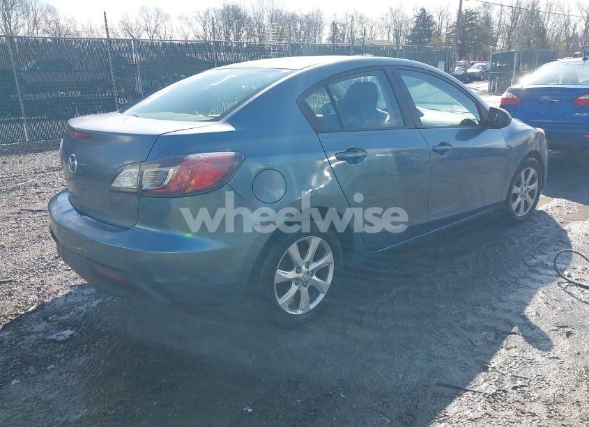 Photo 4 of 2010 Mazda Mazda3 I TOURING (VIN JM1BL1SF2A1332167)