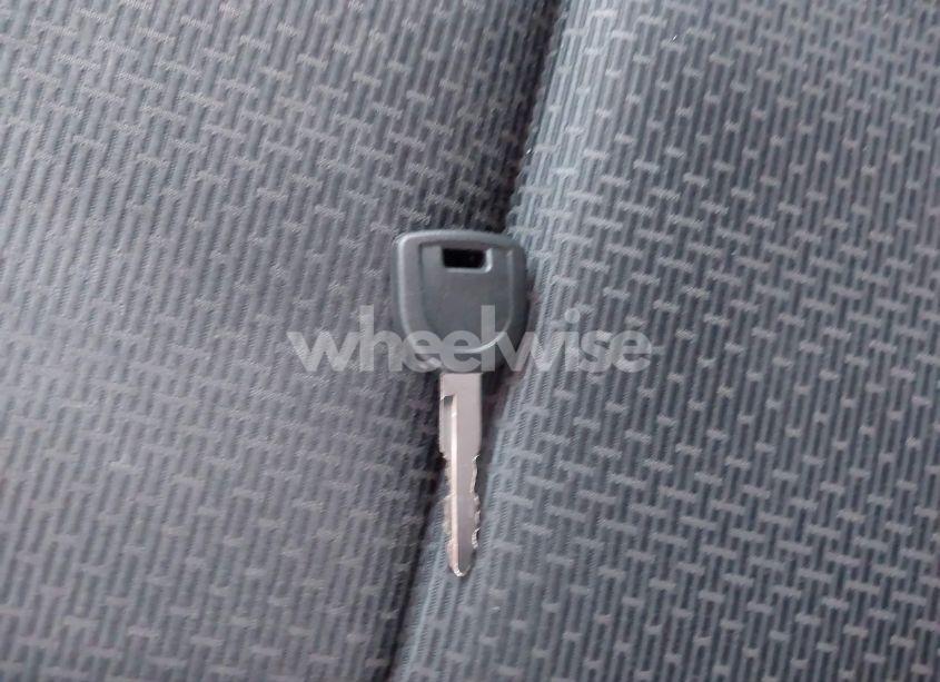 Photo 11 of 2010 Mazda Mazda3 N/A (VIN JM1BL1SF3A1132544)