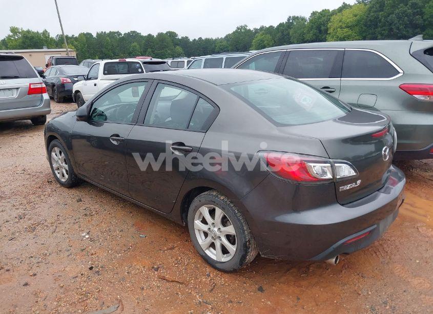Photo 3 of 2010 Mazda Mazda3 I TOURING (VIN JM1BL1SF3A1134388)