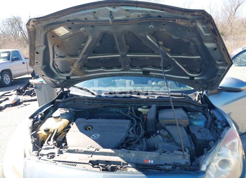 Photo 10 of 2010 Mazda Mazda3 I TOURING (VIN JM1BL1SF3A1246804)