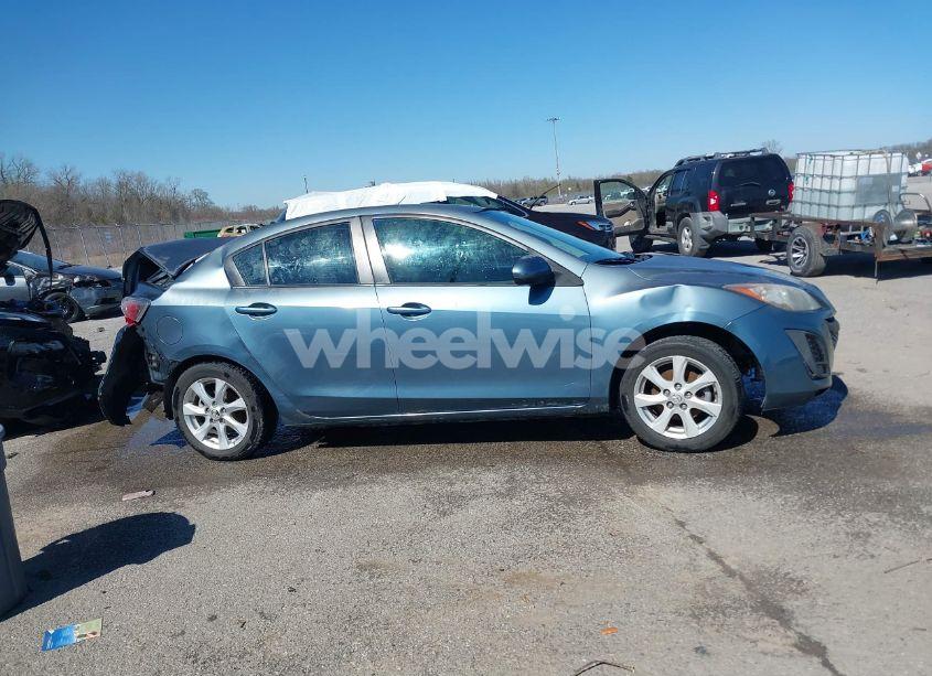 Photo 13 of 2010 Mazda Mazda3 I TOURING (VIN JM1BL1SF3A1246804)