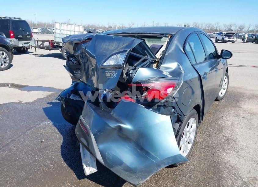 Photo 6 of 2010 Mazda Mazda3 I TOURING (VIN JM1BL1SF3A1246804)