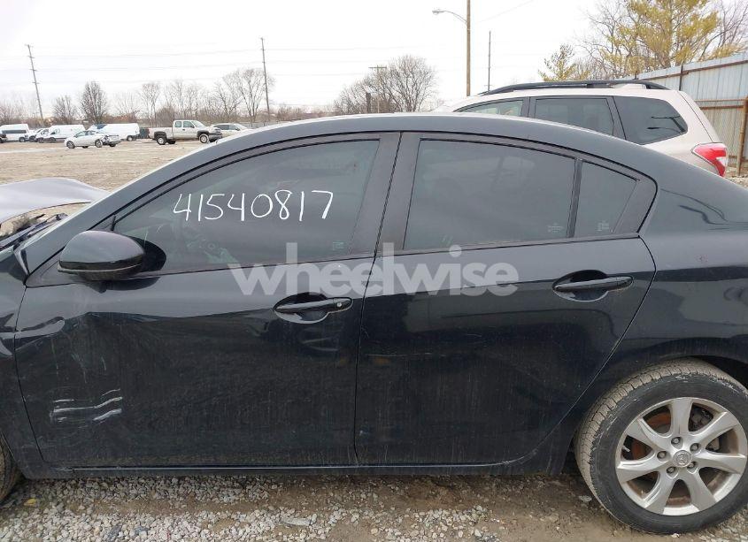 Photo 14 of 2010 Mazda Mazda3 I TOURING (VIN JM1BL1SF3A1308279)