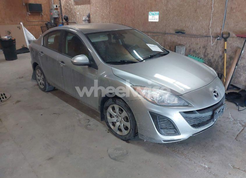 2010 Mazda Mazda3 I SPORT (VIN JM1BL1SF3A1326927) main photo