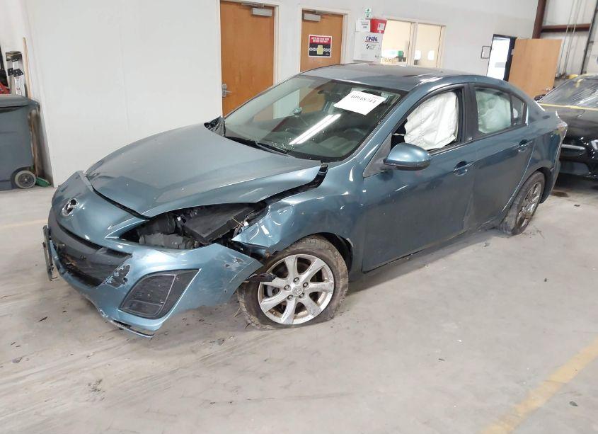 Photo 2 of 2010 Mazda Mazda3 I TOURING (VIN JM1BL1SF3A1341976)