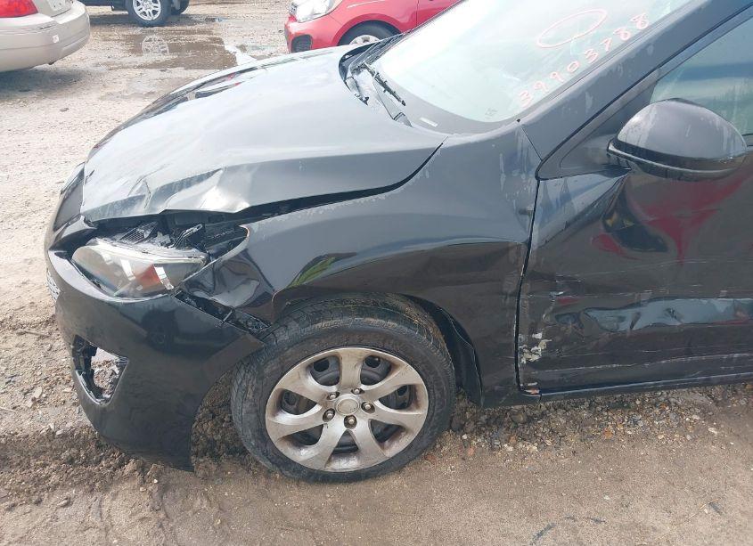 Photo 6 of 2010 Mazda Mazda3 I SPORT (VIN JM1BL1SF4A1120242)