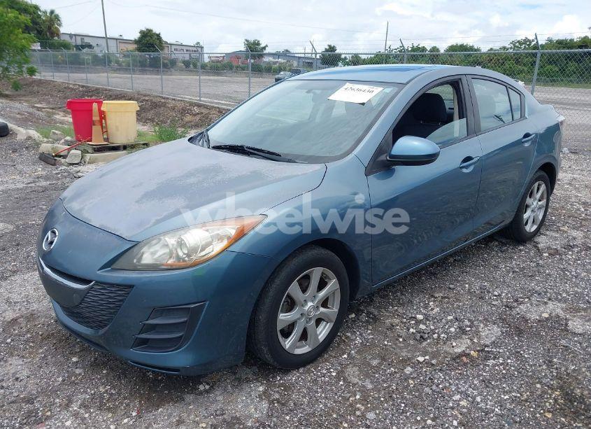 Photo 2 of 2010 Mazda Mazda3 I TOURING (VIN JM1BL1SF4A1228151)