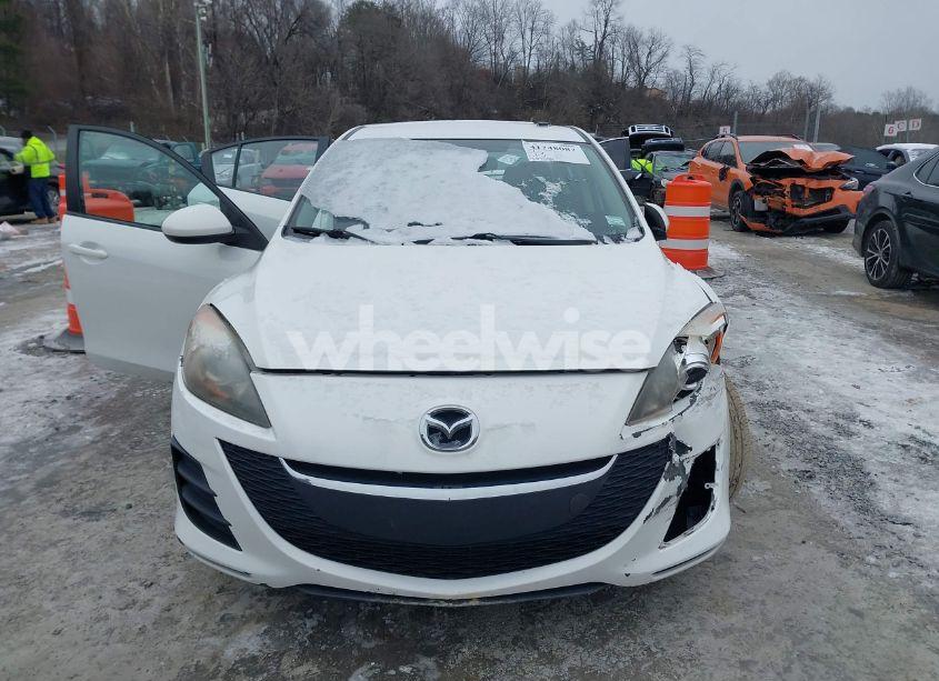 Photo 12 of 2010 Mazda Mazda3 I TOURING (VIN JM1BL1SF4A1236315)