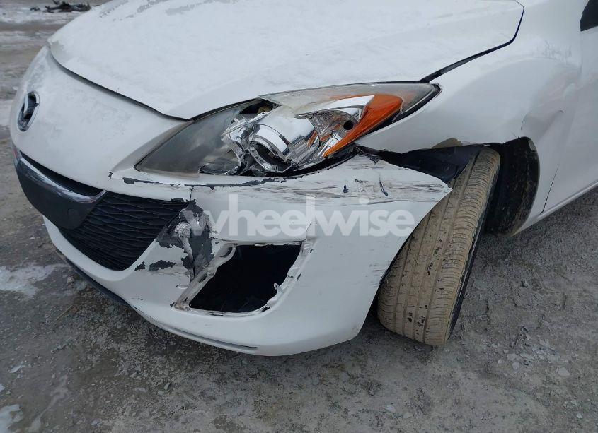 Photo 17 of 2010 Mazda Mazda3 I TOURING (VIN JM1BL1SF4A1236315)