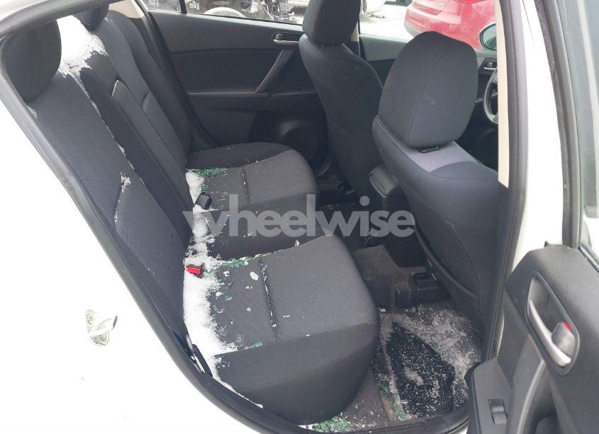 Photo 8 of 2010 Mazda Mazda3 I TOURING (VIN JM1BL1SF4A1236315)