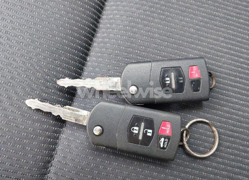 Photo 11 of 2010 Mazda Mazda3 I TOURING (VIN JM1BL1SF4A1318156)