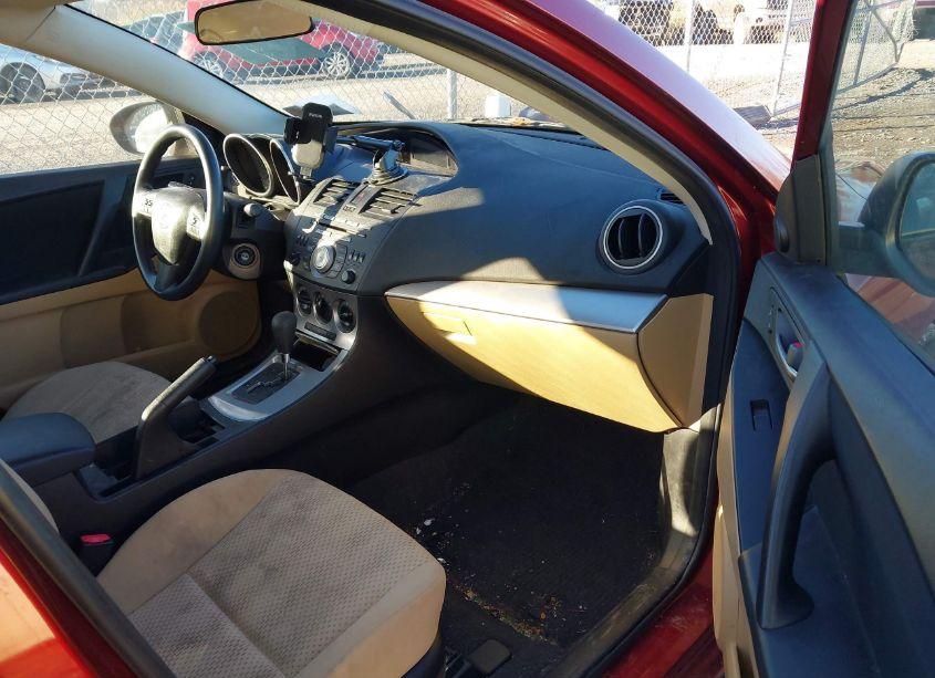 Photo 5 of 2010 Mazda Mazda3 I TOURING (VIN JM1BL1SF4A1342778)