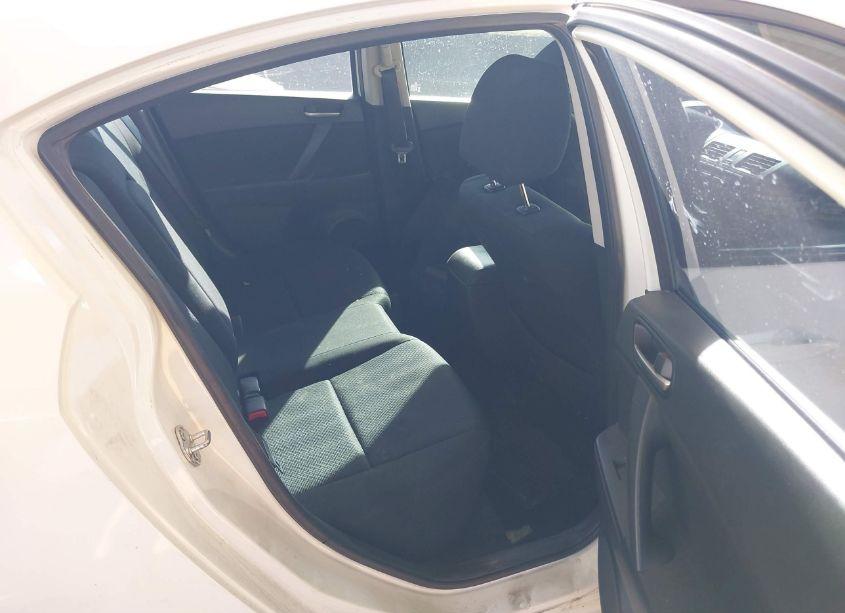 Photo 8 of 2010 Mazda Mazda3 I TOURING (VIN JM1BL1SF5A1141438)