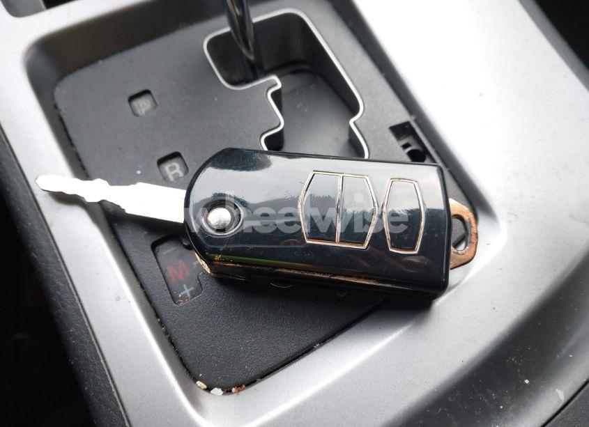 Photo 11 of 2010 Mazda Mazda3 I TOURING (VIN JM1BL1SF5A1179459)