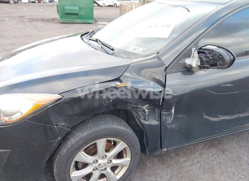 Photo 6 of 2010 Mazda Mazda3 I TOURING (VIN JM1BL1SF5A1179459)